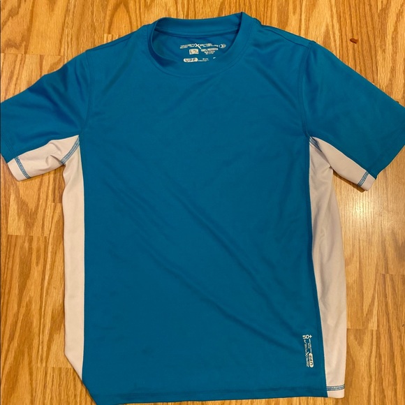 Zero Xposure athletic top - Picture 1 of 2